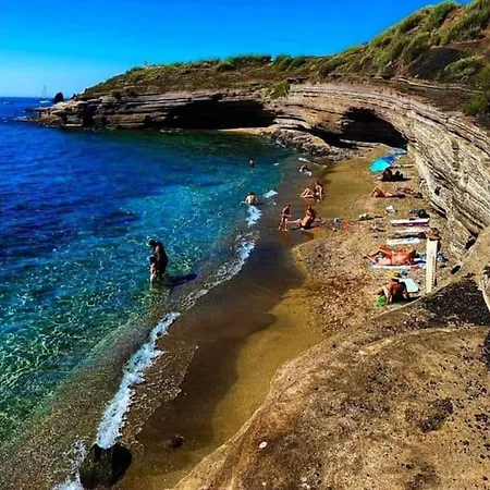 Cap D'agde Mediterranee 4 Pers Piscine Rdc Parking Gratuit Agde