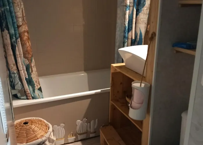 Cap D'agde Méditerranée 4 Pers Piscine Rdc Parking Gratuit * Agde